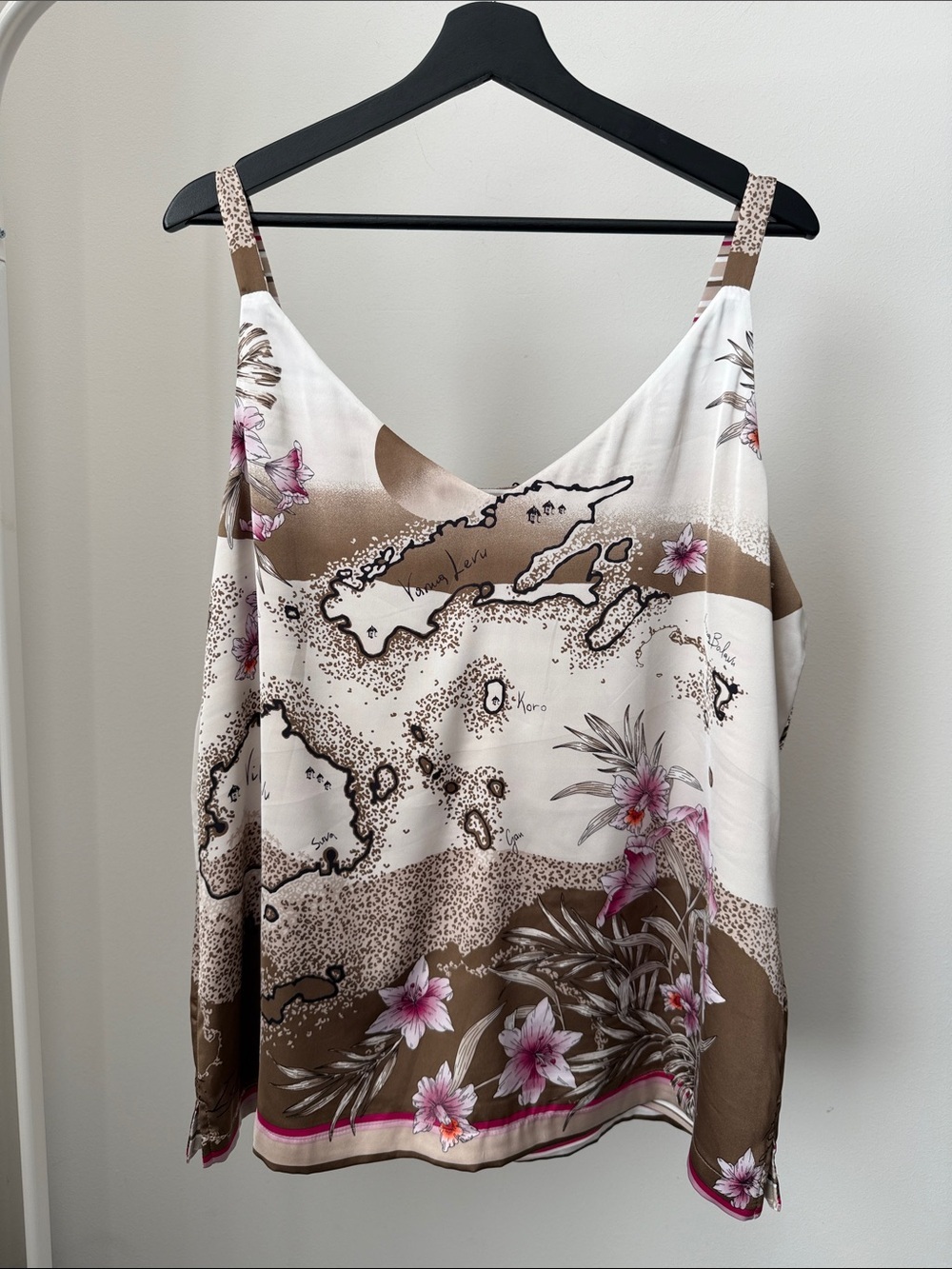 White House Black Market The Ultimate Reversible Satin Cami Top Size XL